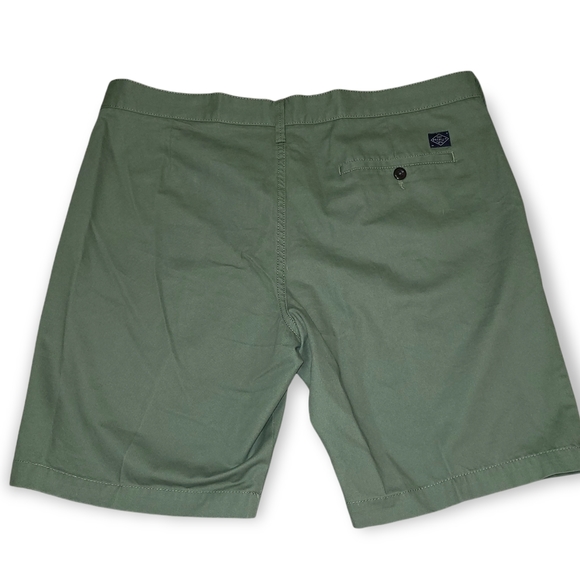 M&S flat front shorts - Picture 2 of 5